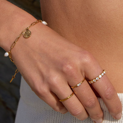 Anillo Brillante de Cuentas