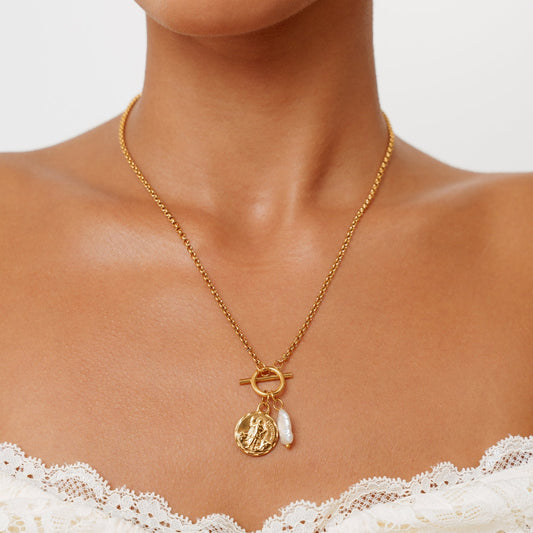 El collar del viajero