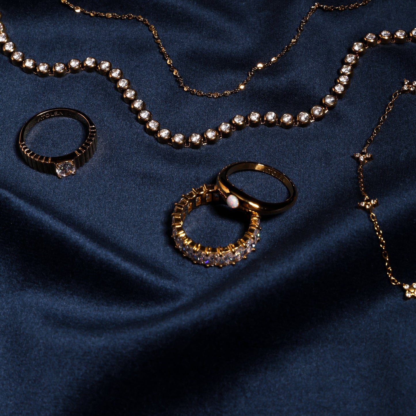 Anillo de ópalo