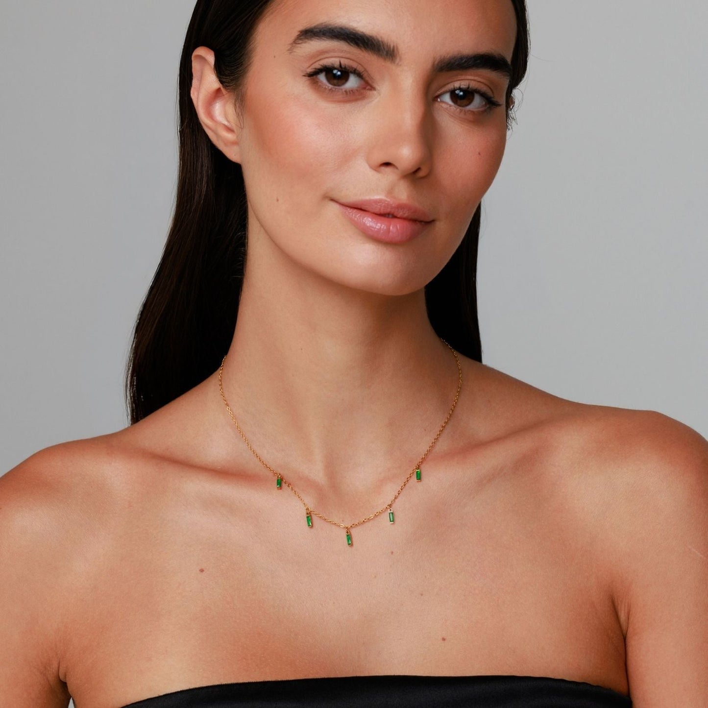 Rain of Emeralds Choker